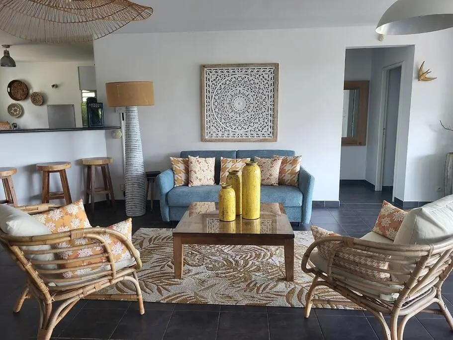 Holiday home Villa Bwa Sasha Calme Vue Mer Et Plage A 2 Min Le Diamant