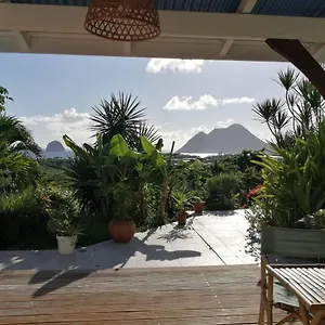  Hébergement de vacances Ti Coin De Paradis Ylang Ylang