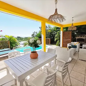  Hébergement de vacances Ananas - Exotic Martinique